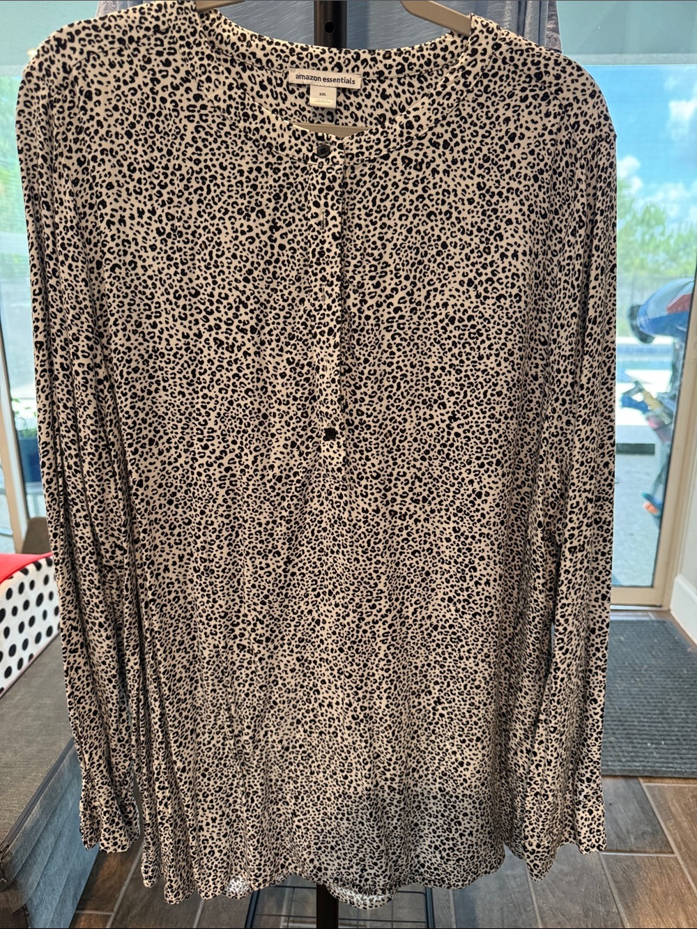 Amazon Essentials Women’s Long-Sleeve Leopard Print Tunic - Black on Cream